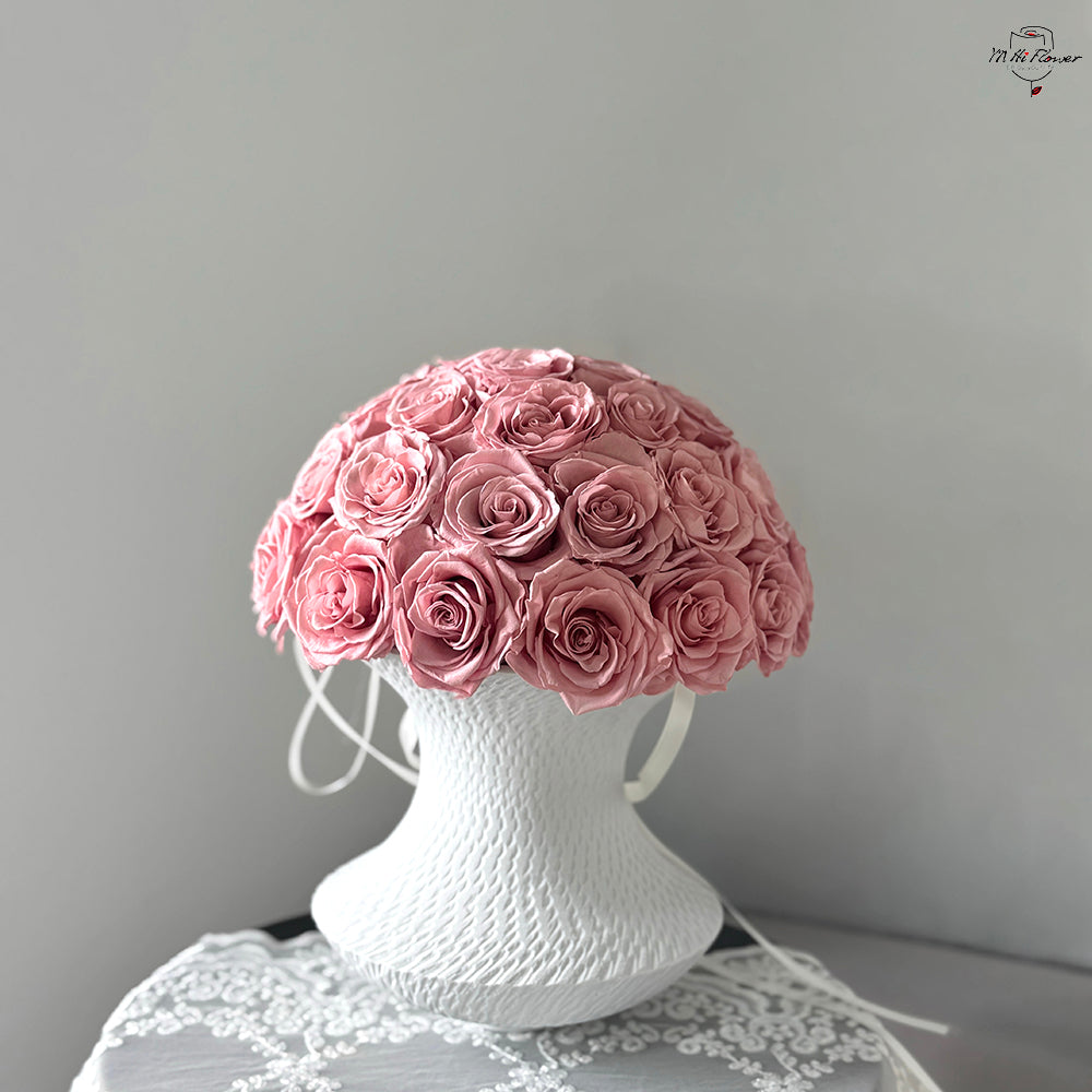 preserved rose with ceramic vase