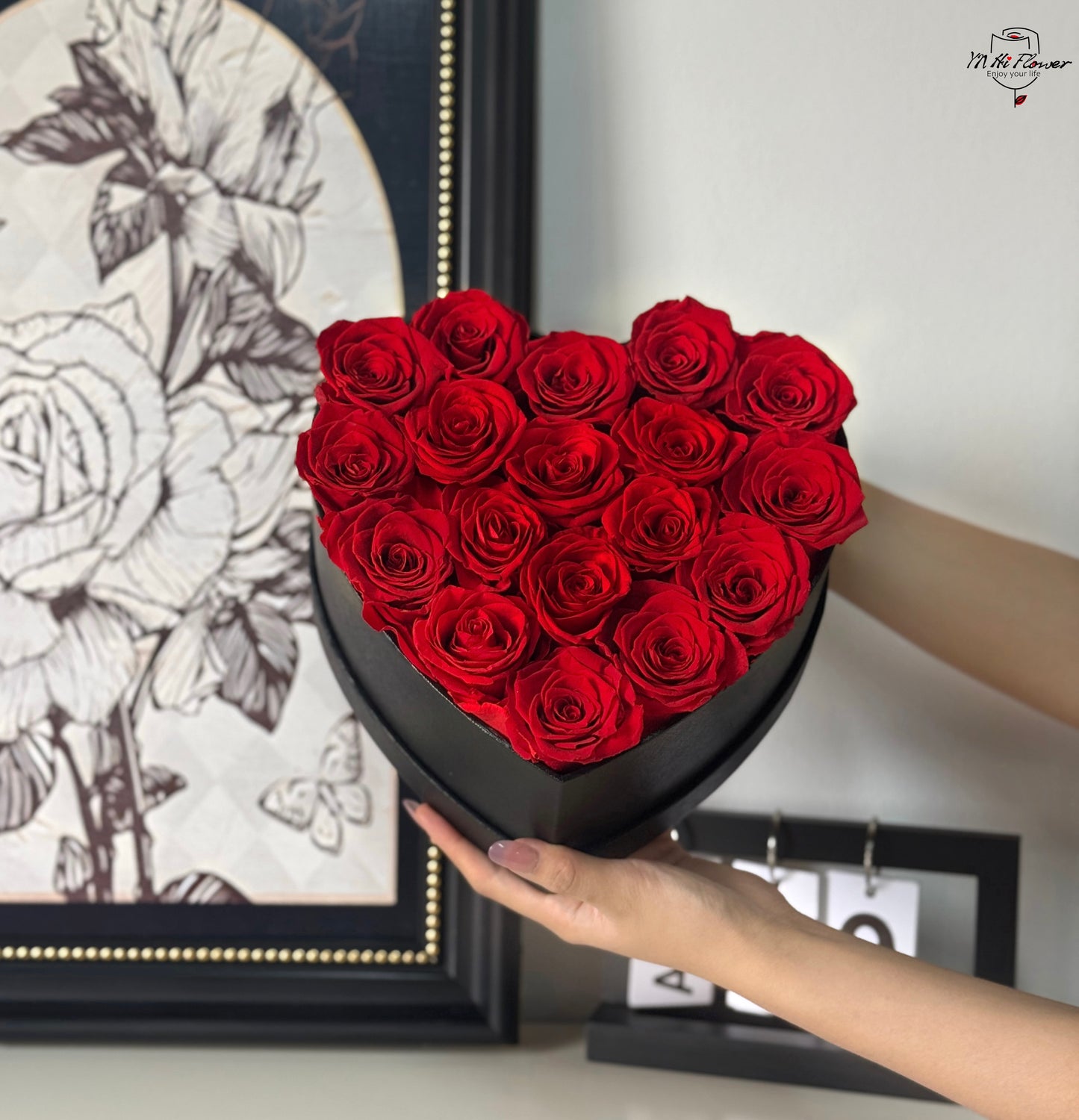 18pc red preserved rose in black heart box